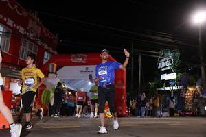 BIB: 38063, 4076
                            <button type="button" onclick="openModal(26265361)" class="btn btn-primary btn-sm float-right btn-popup" data-toggle="modal" data-target=".modal-high-quality">
                        <i class="fas fa-shopping-cart"></i> Add to Cart
                    </button>
                                            <button type="button" onclick="isThisMe(26265361, true)" class="btn btn-success btn-sm float-right btn-popup btn-isme hidden" data-toggle="tooltip" data-placement="bottom" title="นี่คือรูปของคุณใช่ไหม คลิกที่นี่เพื่อเอาเข้าอัลบั้ม">
                        <i class="fas fa-plus"></i> Add to album
                    </button>
                    <button type="button" onclick="isThisMe(26265361, false)" class="btn btn-warning btn-sm float-right btn-popup btn-isnotme hidden">
                        <i class="fas fa-ban"></i> Remove from album
                    </button>